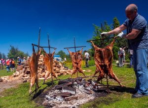 cordero a la estaca