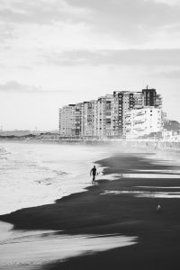 surf-playa-de-salinas-2